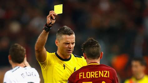 how many points for a yellow card